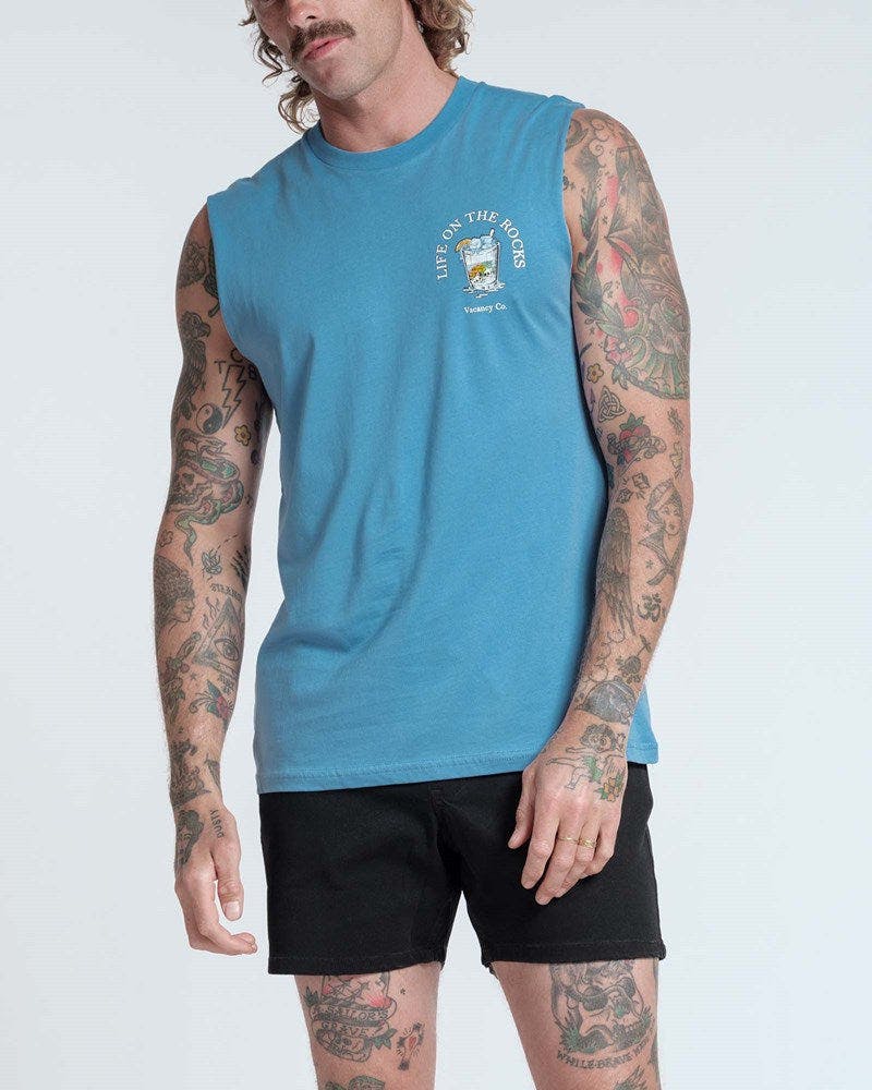 Life on the Rocks Tank