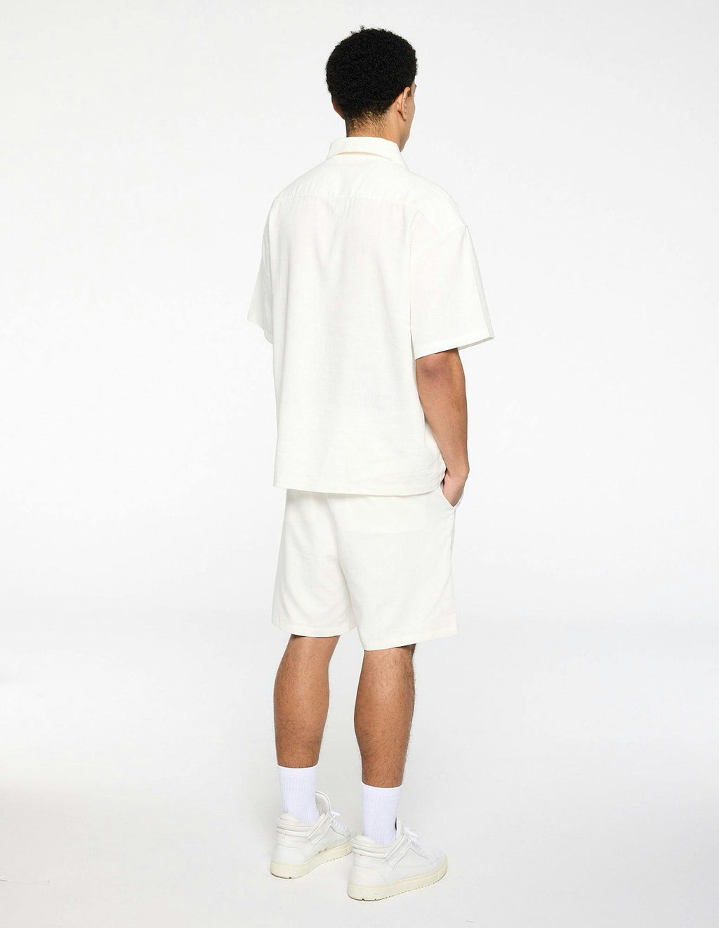 Rarefied Linen Shorts - White