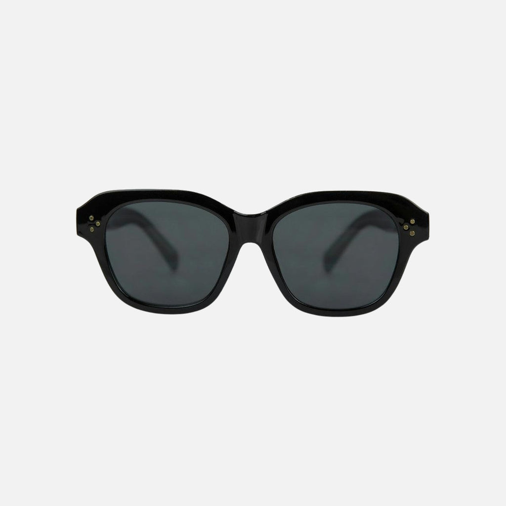 Cabarita - Gloss Black Frame Grey Lens