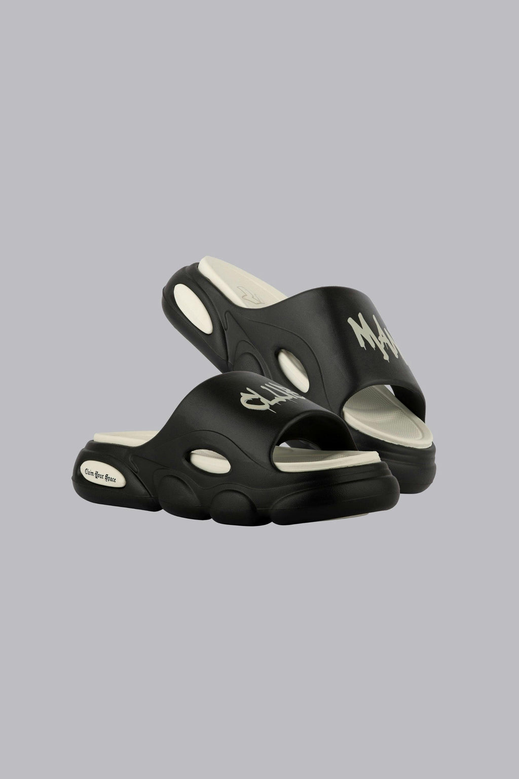 Clubman "Cloud Black" Slide
