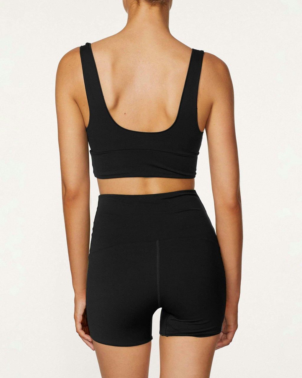 THE CONTOUR BOY SHORT - BLACK