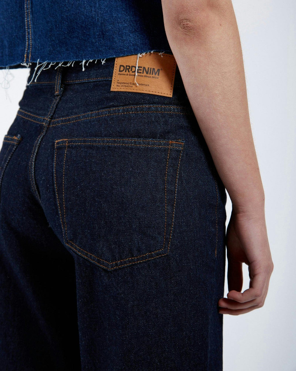 Rhue Low Wide Jeans TALL - Stream Rinse