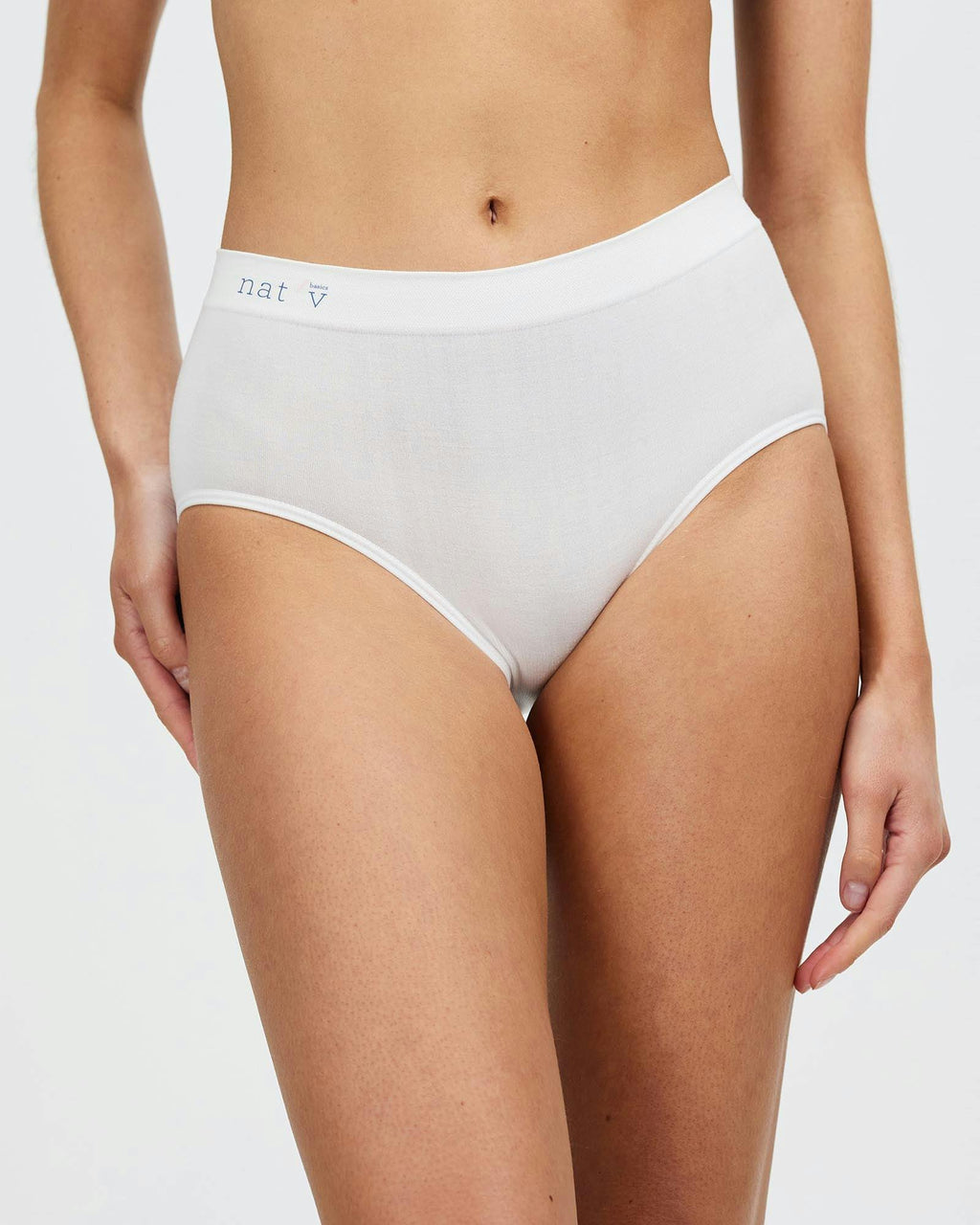 CLASSIC BRIEF - WHITE