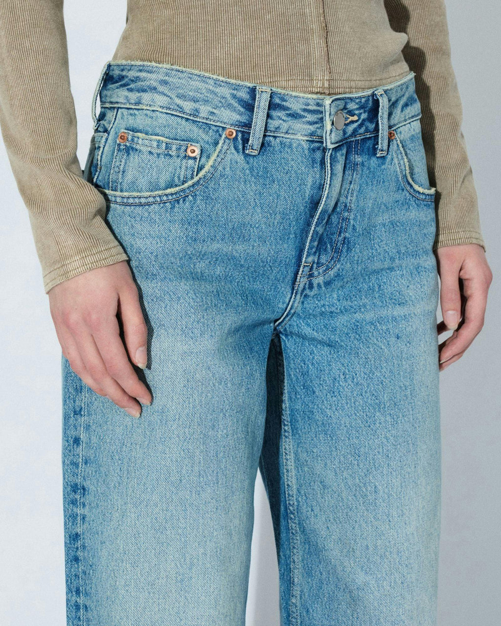 Rhue Low Wide Jeans TALL - Drift Sky Used
