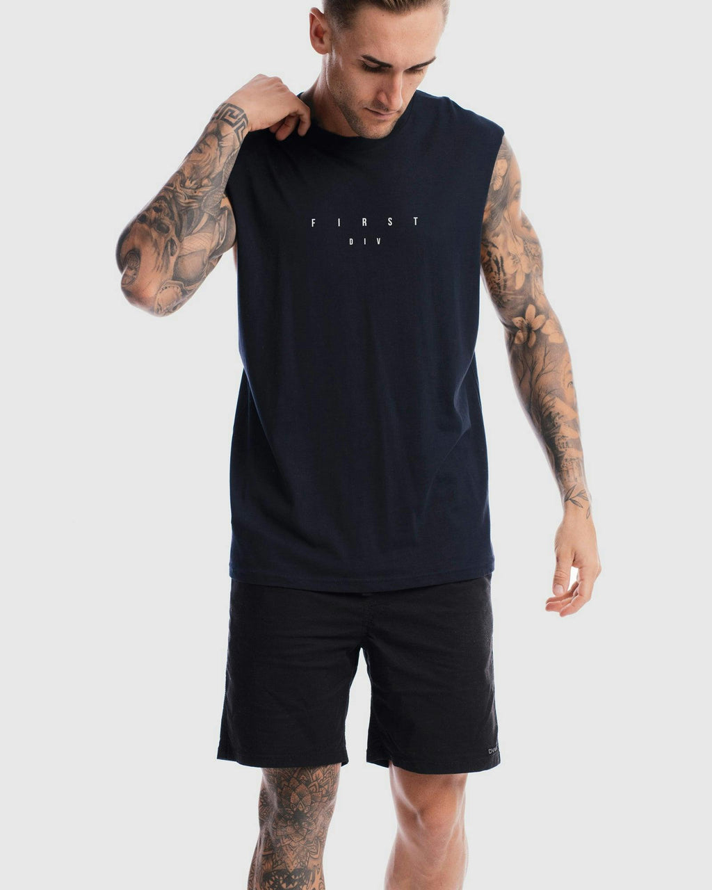 Stature Tank