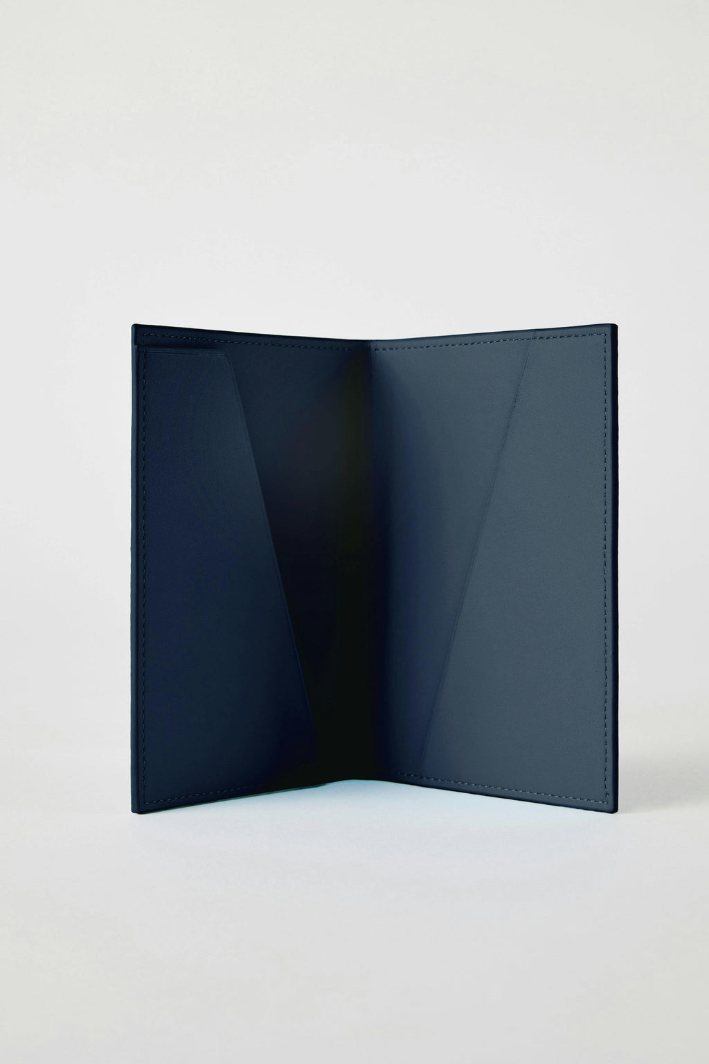 Leather Passport Holder | Navy