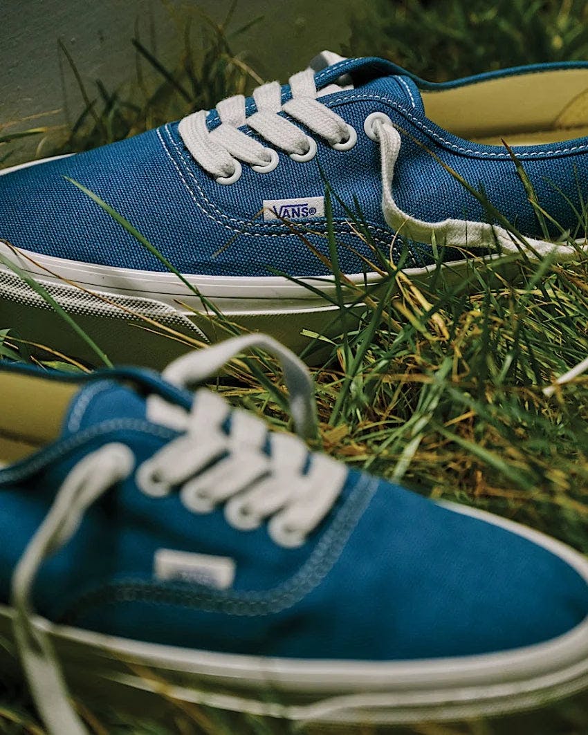 Vans Premium LX Authentic 44 in Navy