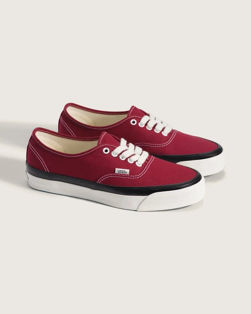 Vans Premium LX Authentic 44 Deck in Bordeaux Red