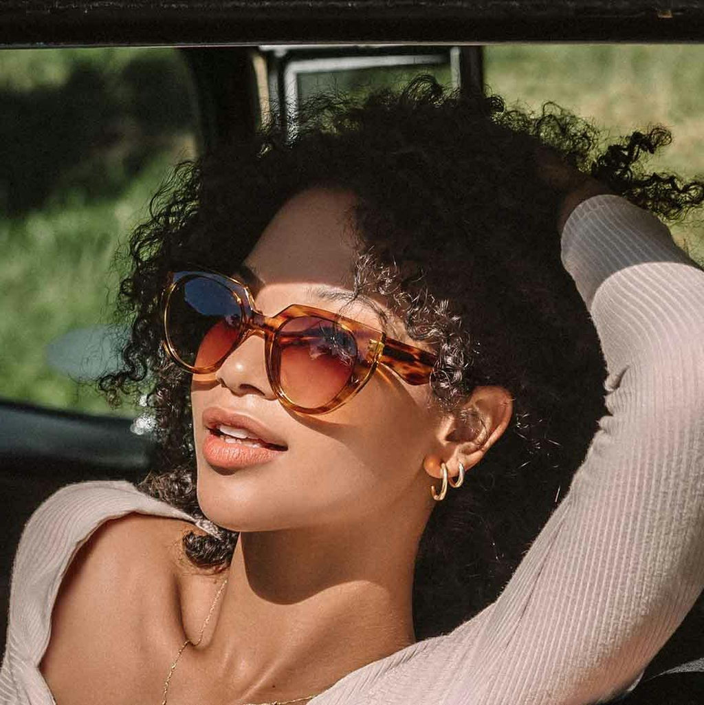 Isola - Gloss Honey Tort Gradient Brown Lens