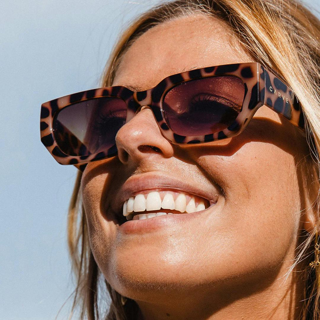 Vinca - Gloss Creamy Tort Frame Gradient Brown Lens