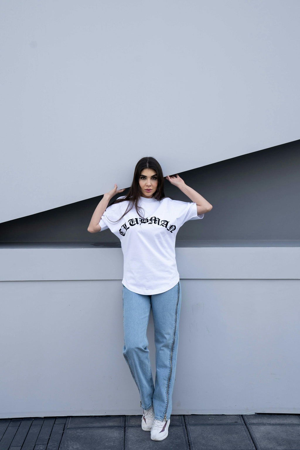 Mens Clubman 'Cyper' T-shirt / White