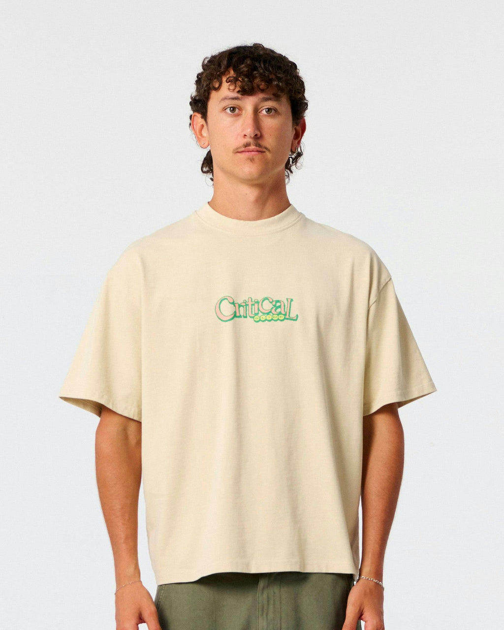 Friends Tee - Ecru