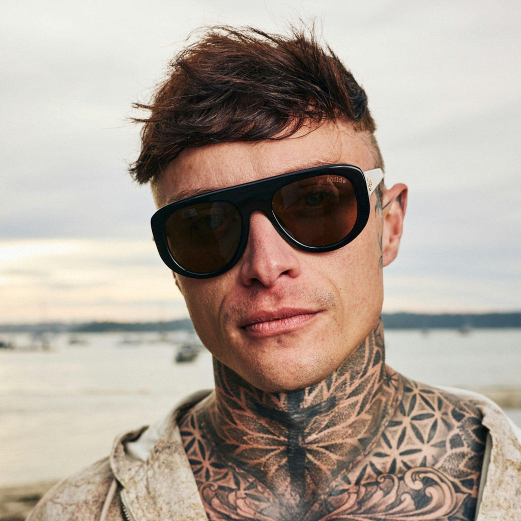 PHASE Gloss Black | Amber Bio Lens