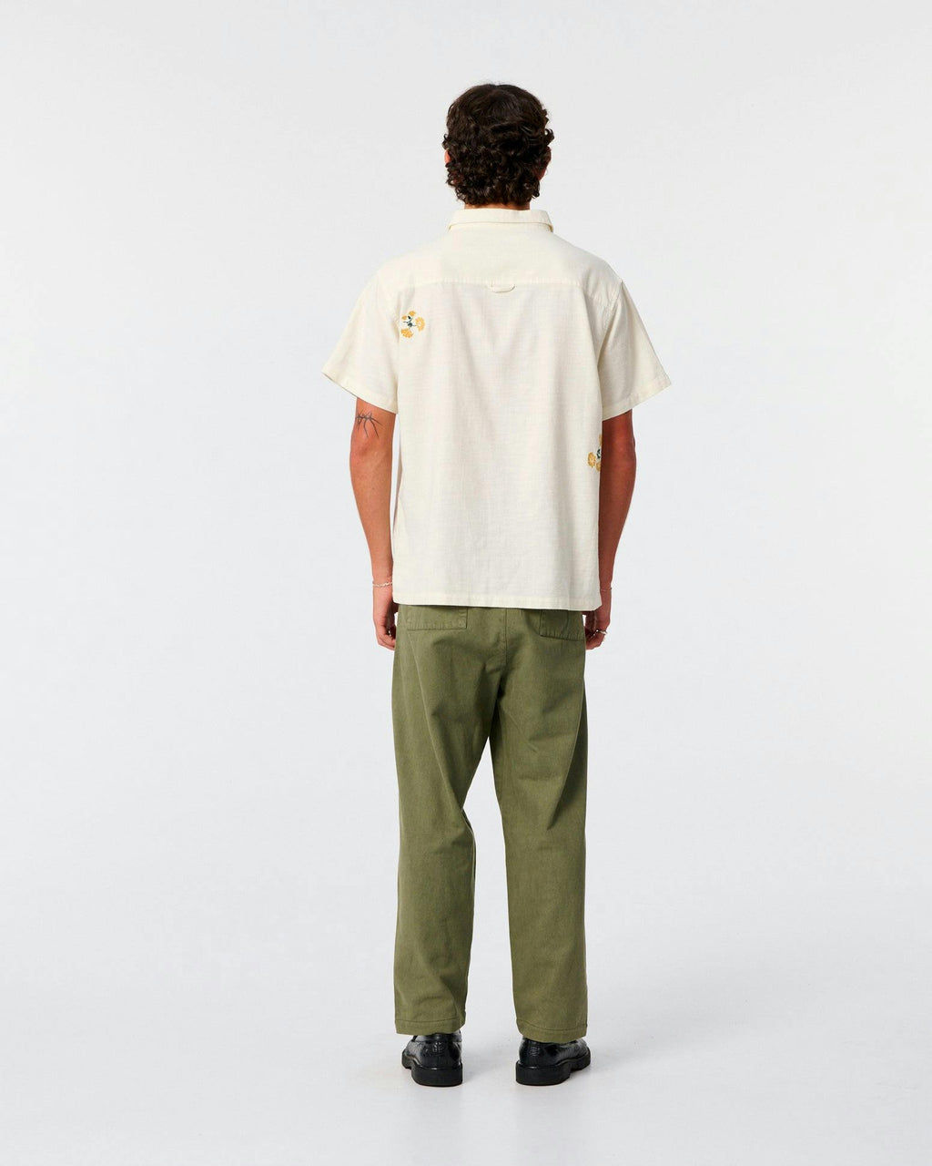 Peace Flower Embroidery Shirt - Ecru