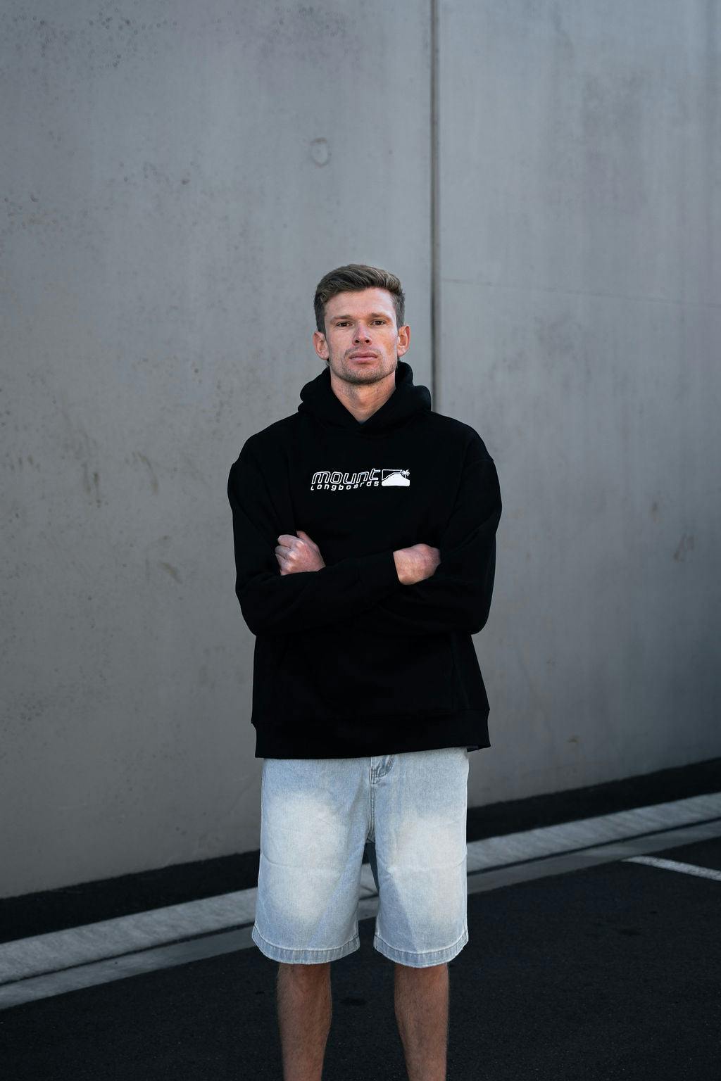 Y2K Mount Surf Hoodie - Black