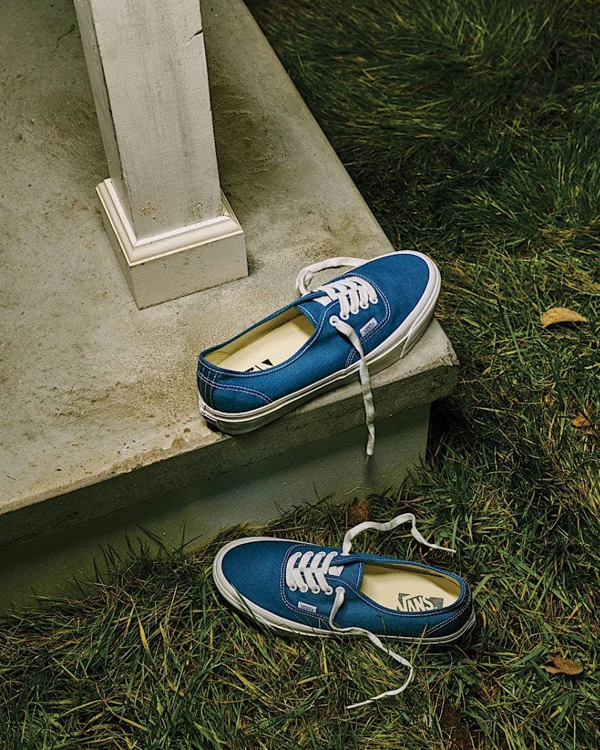 Vans Premium LX Authentic 44 in Navy