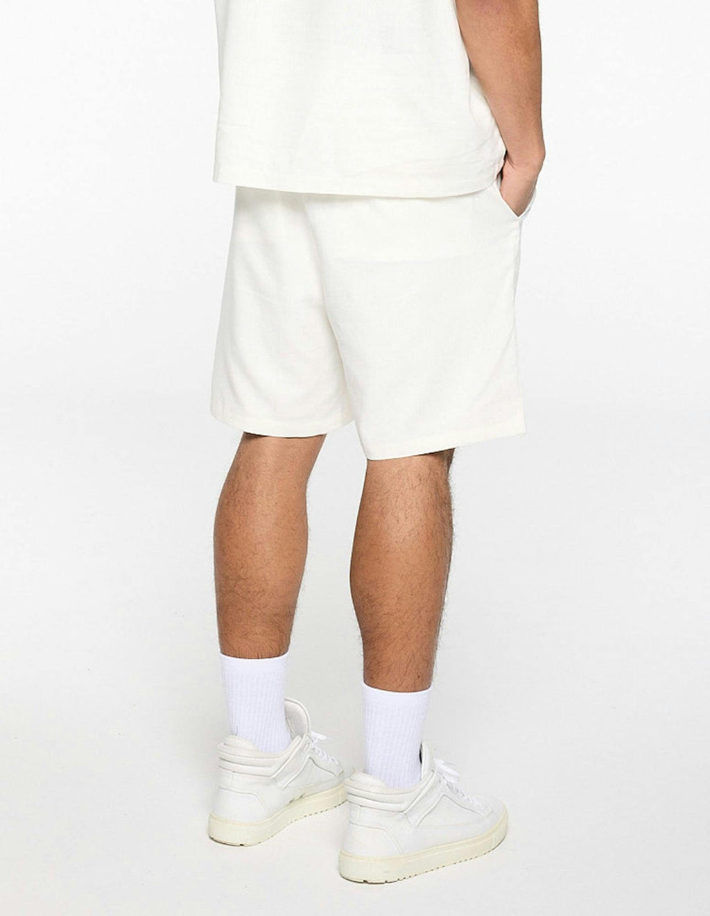 Rarefied Linen Shorts - White