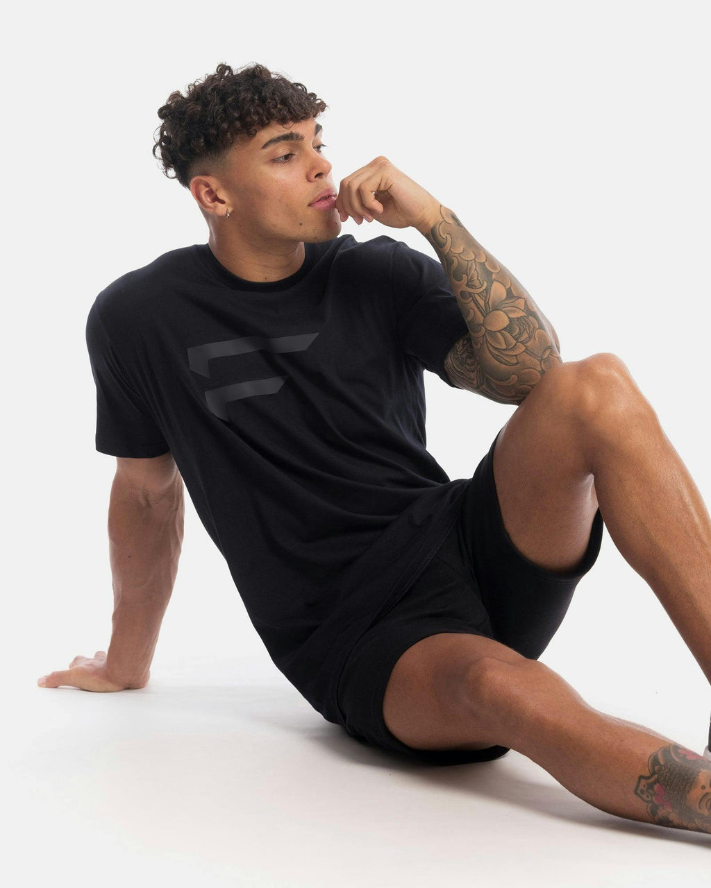 Performance Logo Mono Tee