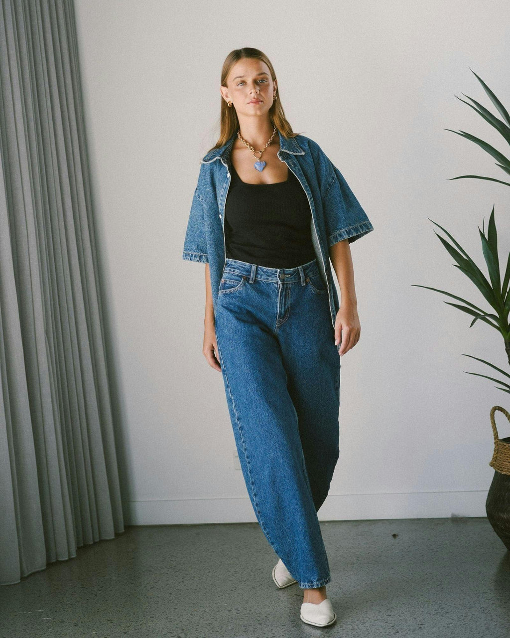 Nanci Barrel Jeans - Stream Mid Retro