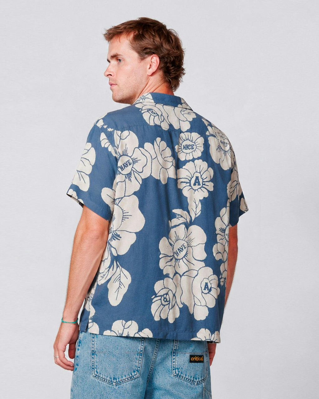 Nice Day Resort Shirt - Blue