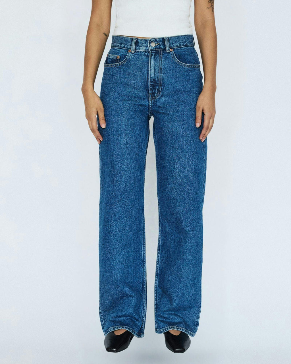 Echo High Straight Jeans PETITE - Bay Mid Retro
