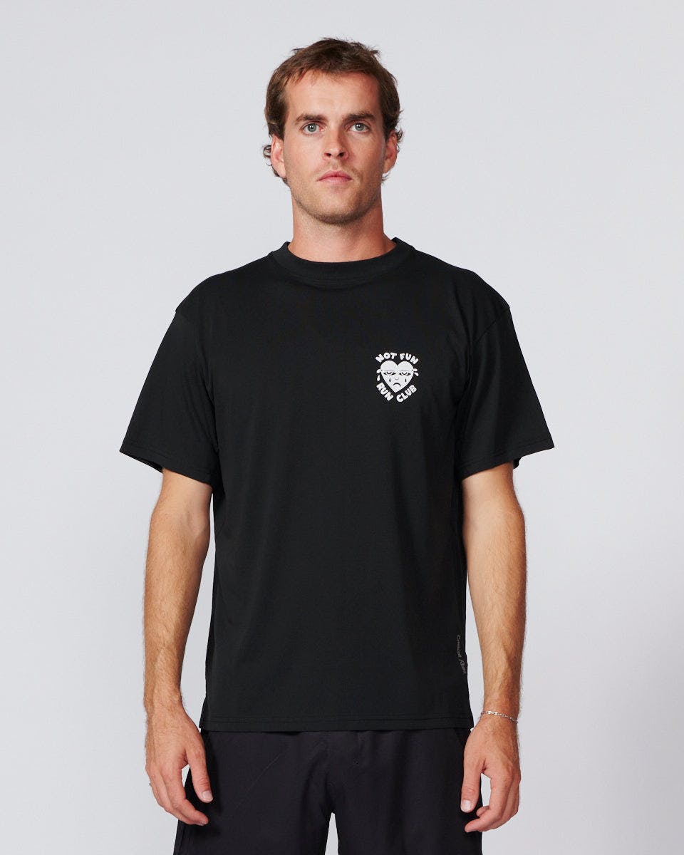 Run Club Heart Tee - Black