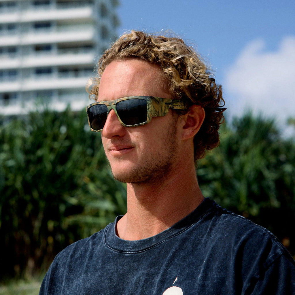 VOLLEY SAFETY WITH CAMO FRAME AND GREY POLARIZED LENS