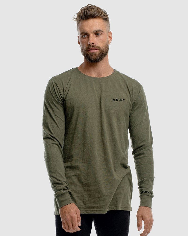 Saxon Embroidery Long Sleeve Tee