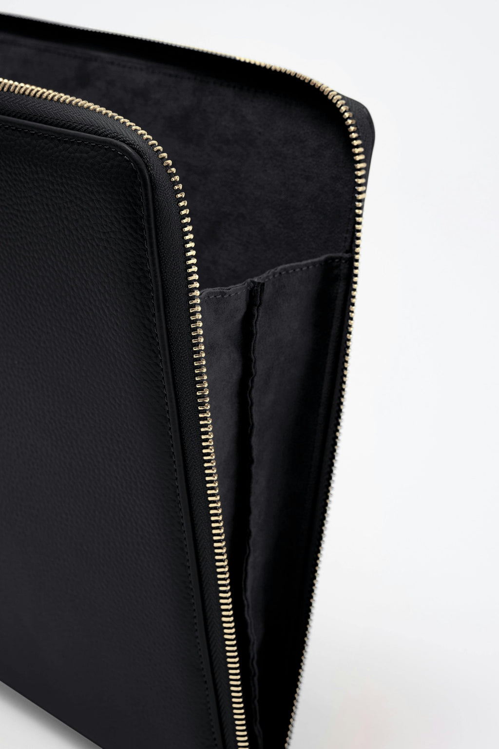 14" Padded Leather Laptop Case | Black Gold
