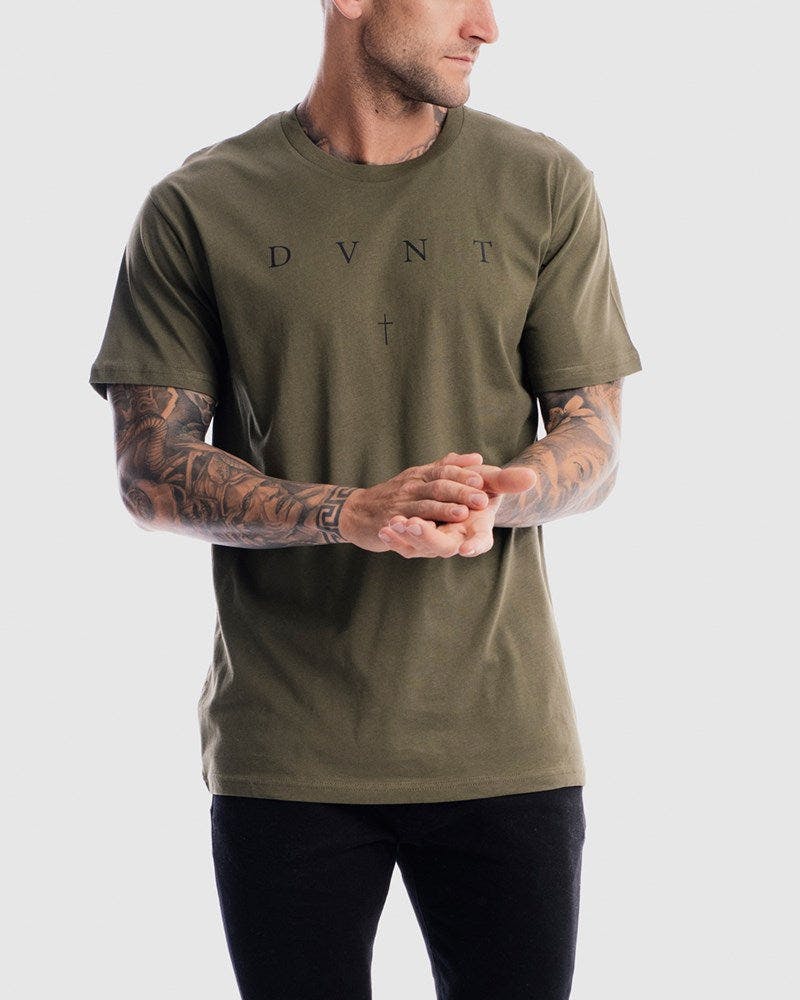 Saint Tee