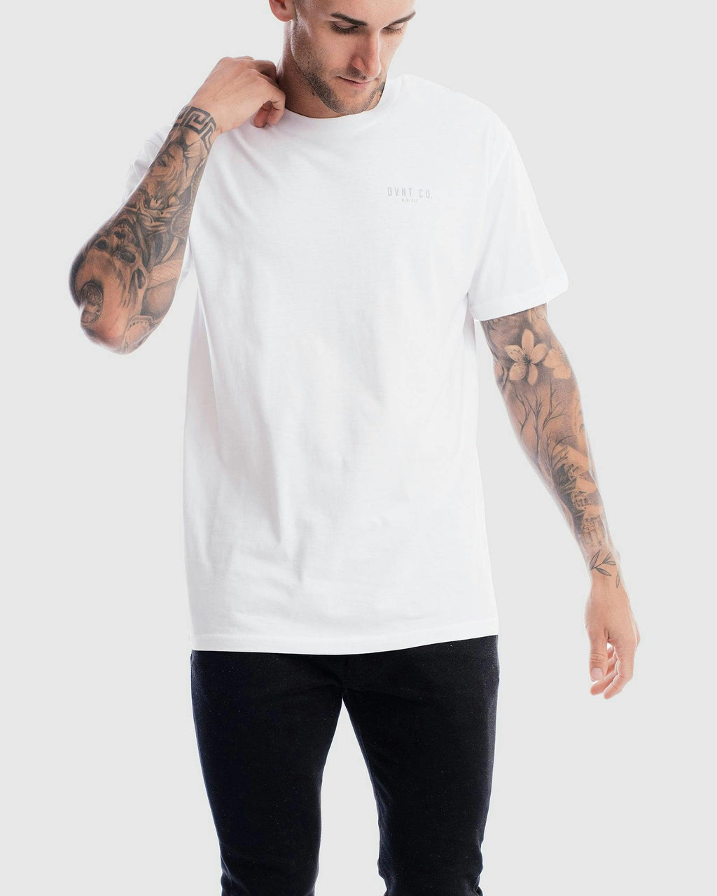Locale Tee