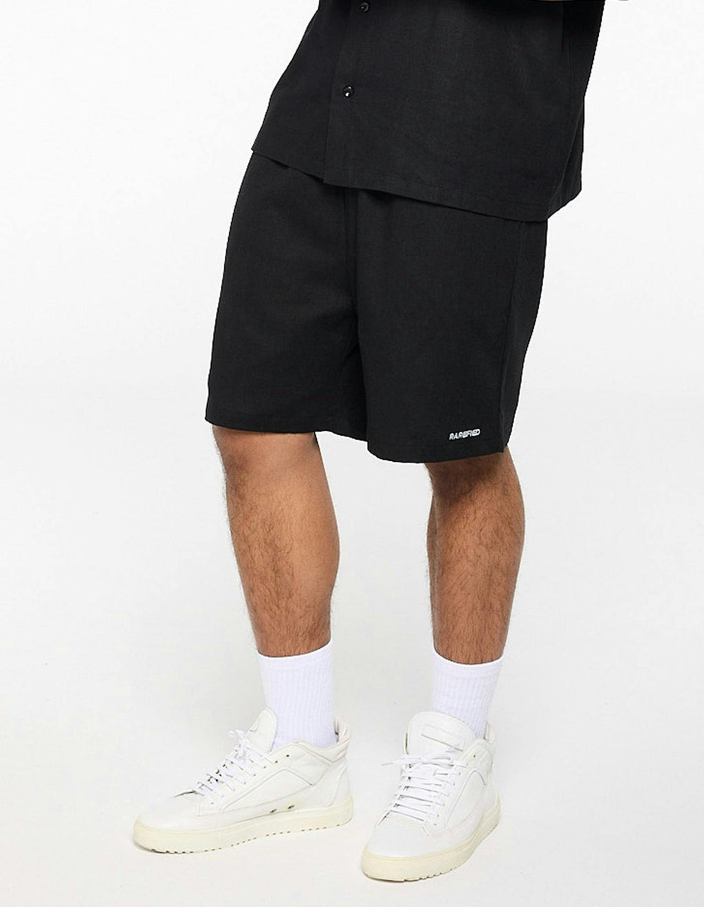 Rarefied Linen Shorts - Black