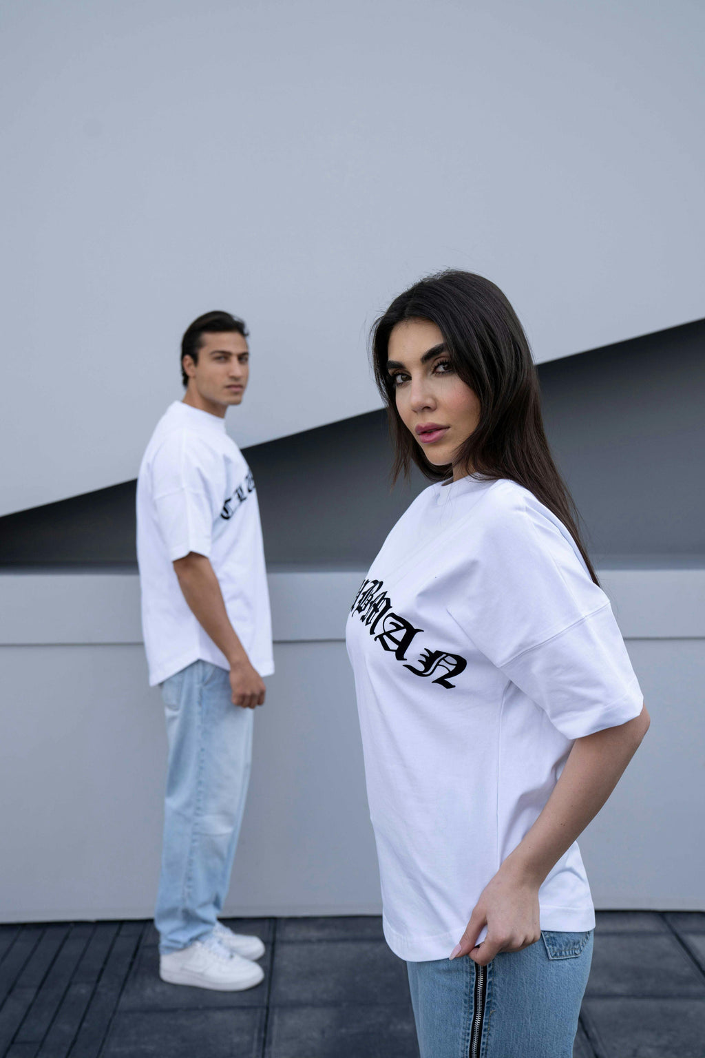 Mens Clubman 'Cyper' T-shirt / White