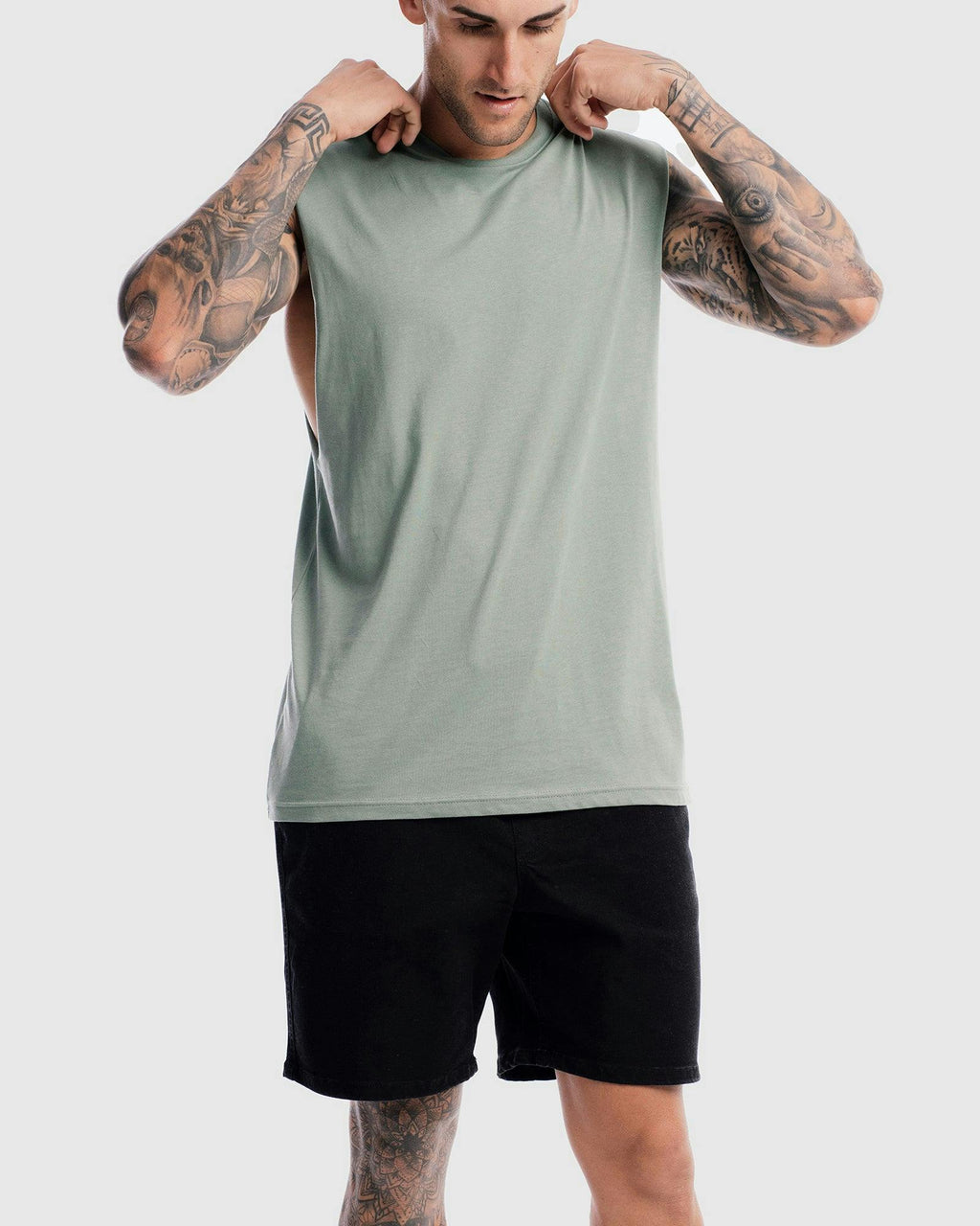 Devoid Premium Tank
