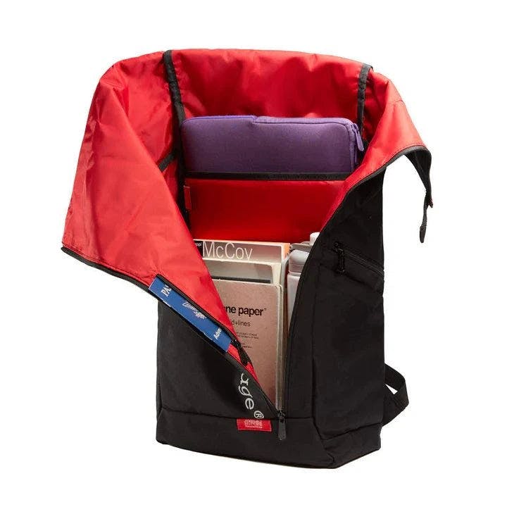 Manhattan Portage Reflective Pace Backpack Black