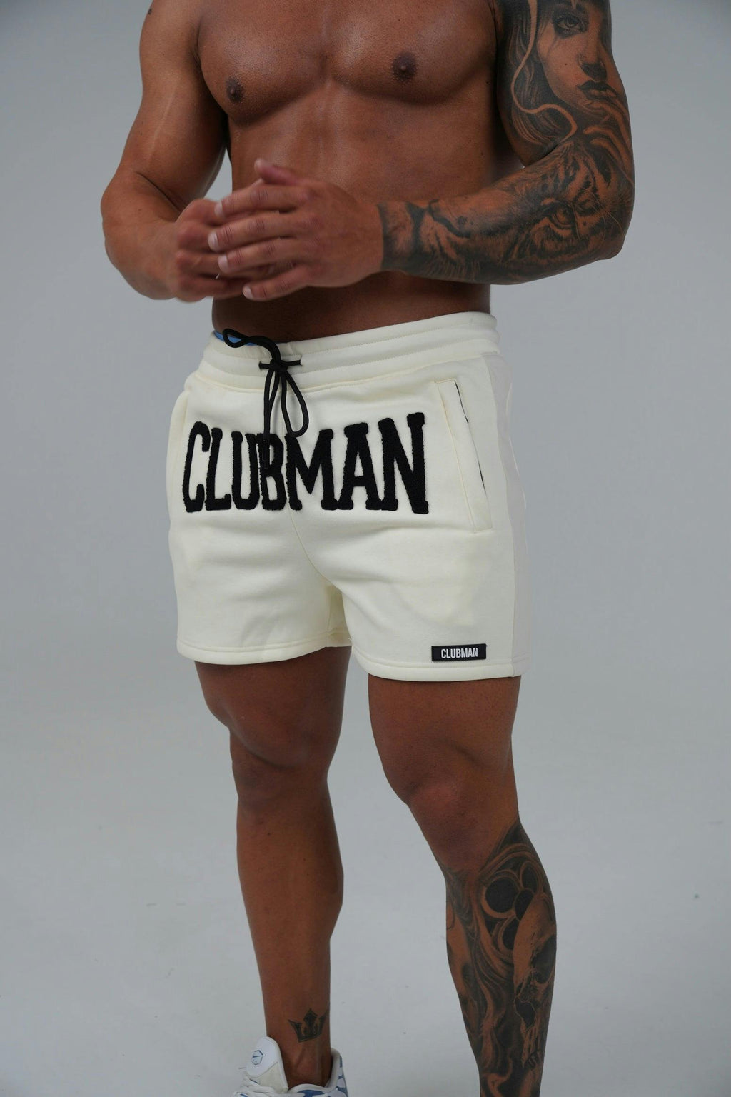 Clubman 'Eclipse cream' Shorts
