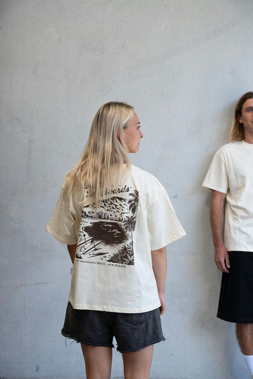 Main Beach Women's Tee - Natural