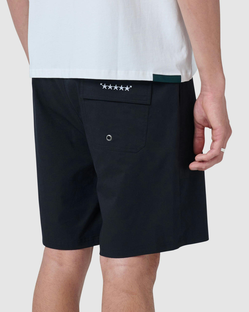 amphibious short black