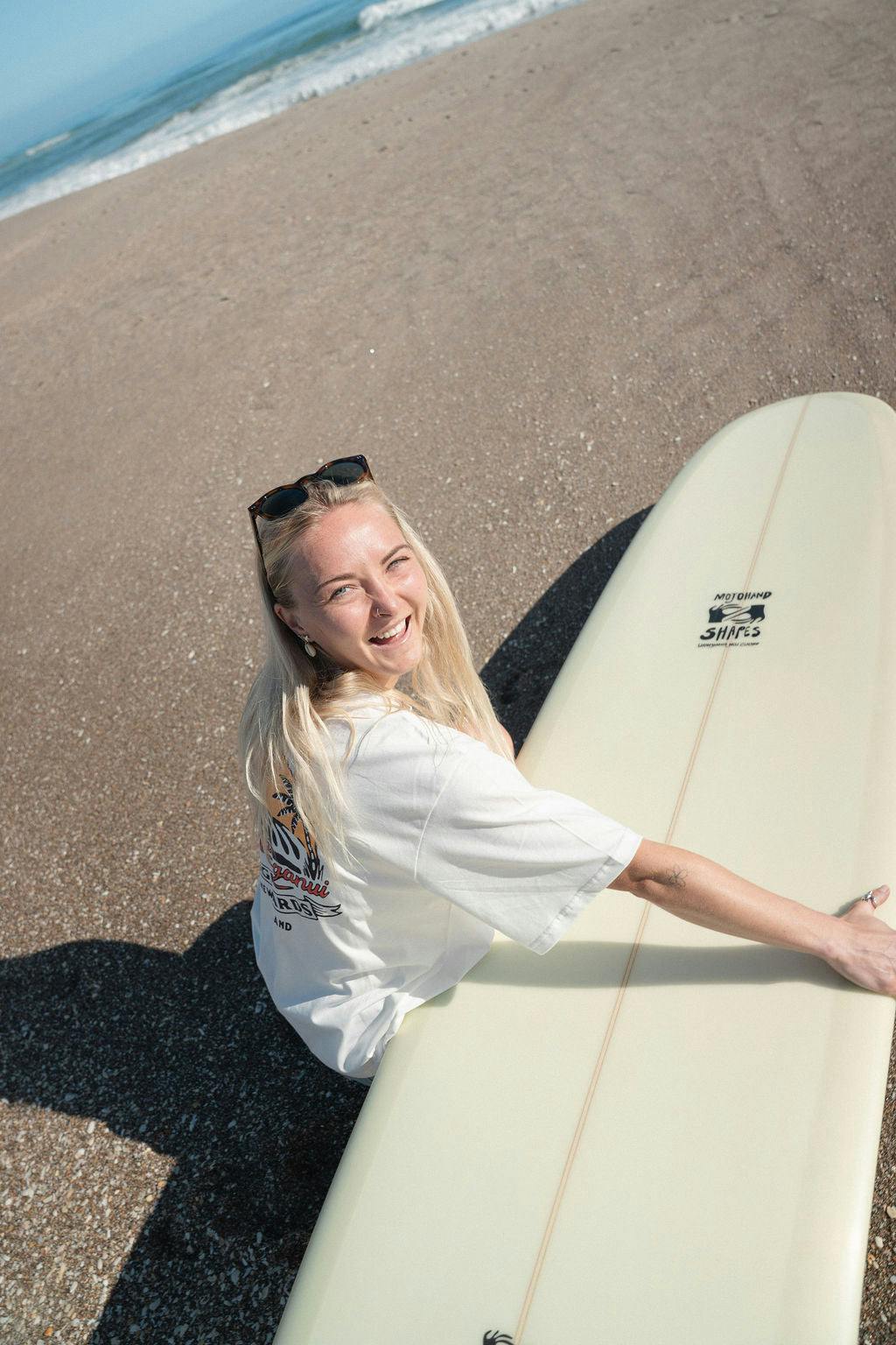 Mt Maunganui Surf Women's Tee - White
