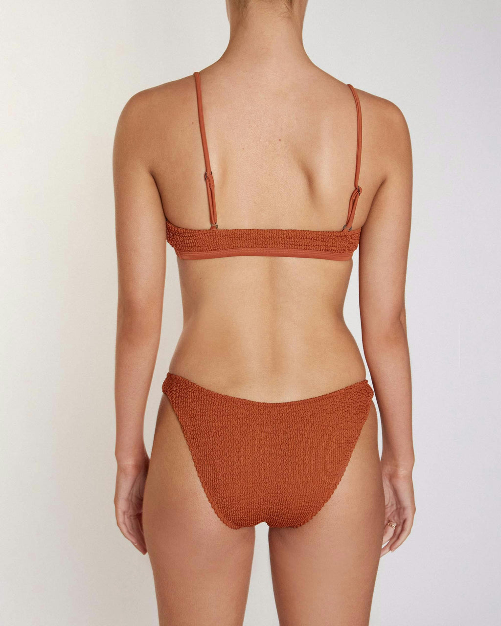 THE CURVE PANT - CRIMPED BRONZE