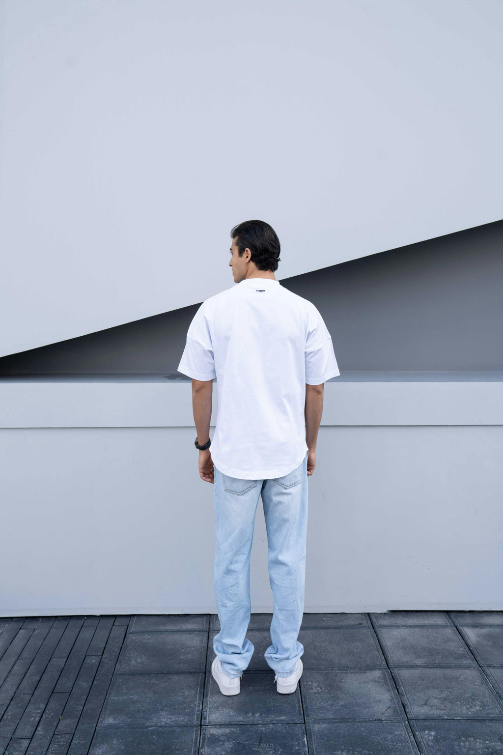 Mens Clubman 'Cyper' T-shirt / White