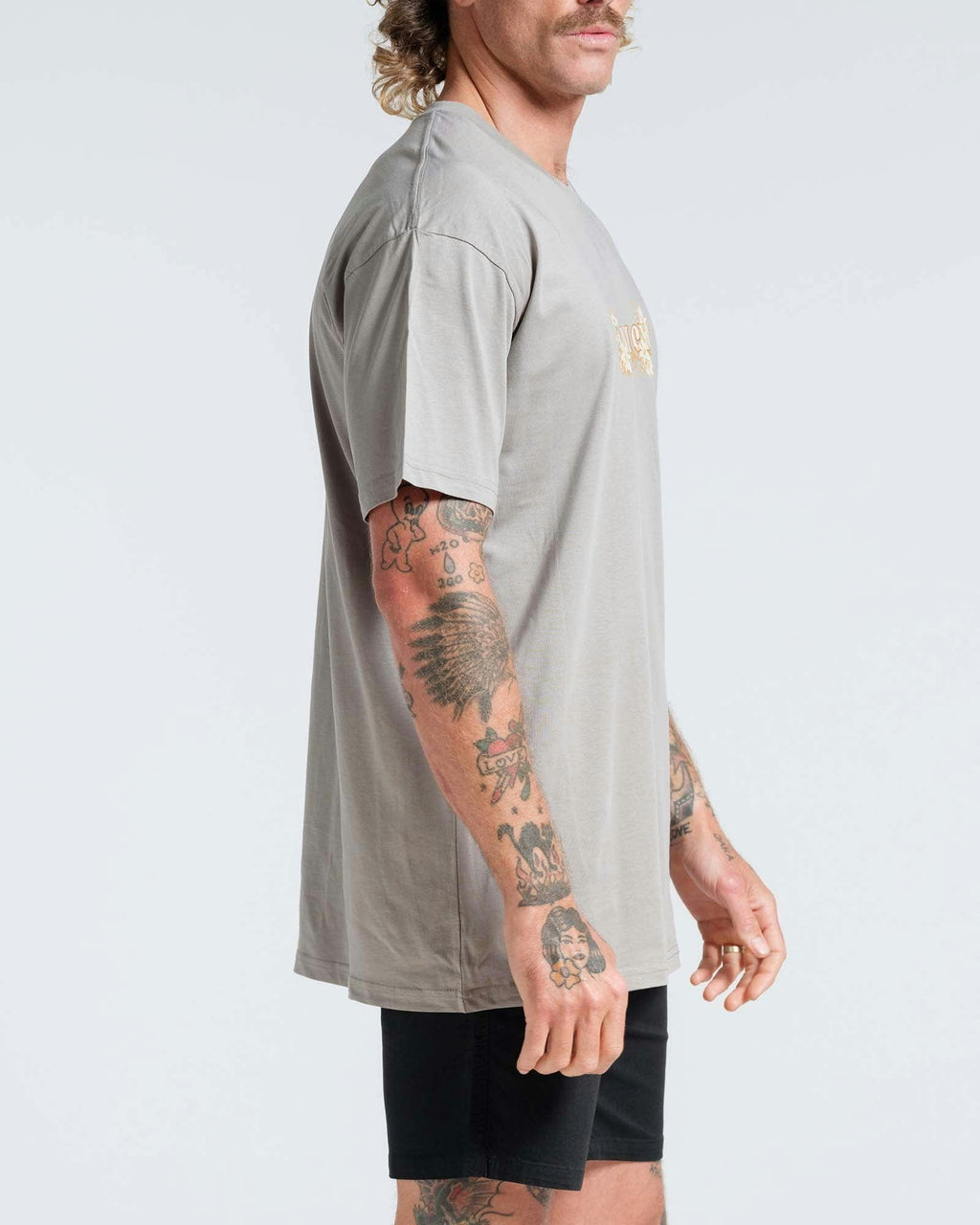 Hibiscus Tee