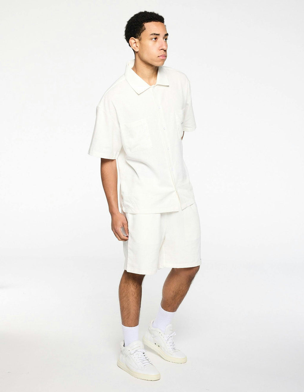 Rarefied Linen Shorts - White