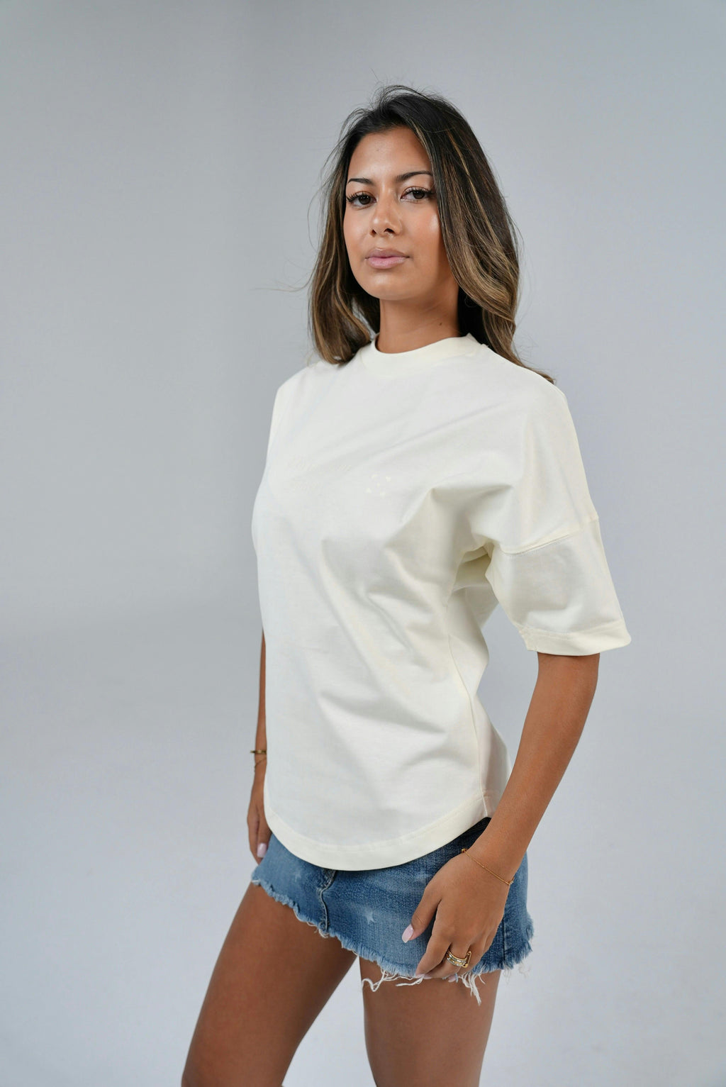 Clubman WMNS "Crush" Tee – Bone