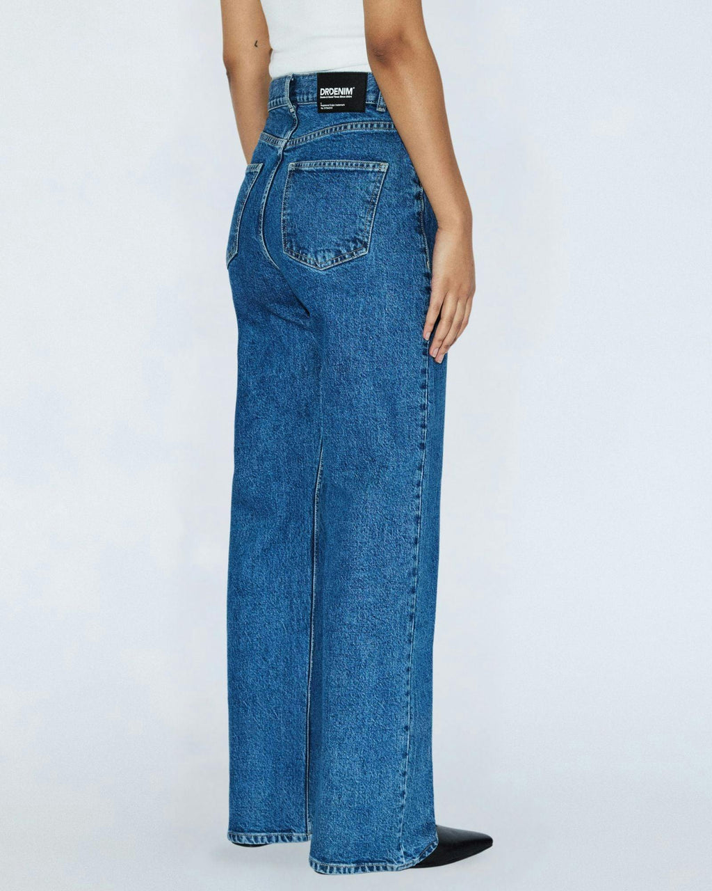 Echo High Straight Jeans PETITE - Bay Mid Retro