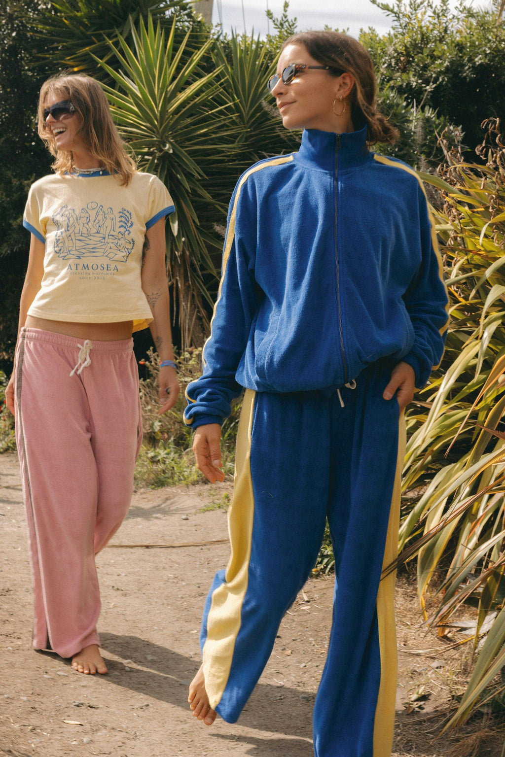 Après Surf Panel Pant in Blue & Yellow