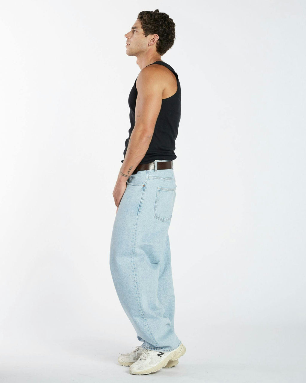 Kobe Baggy Jeans - Stream Light Retro