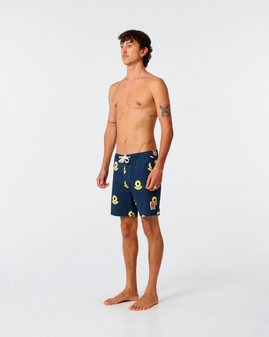 Sunflower 17" Trunk - Worker Blue