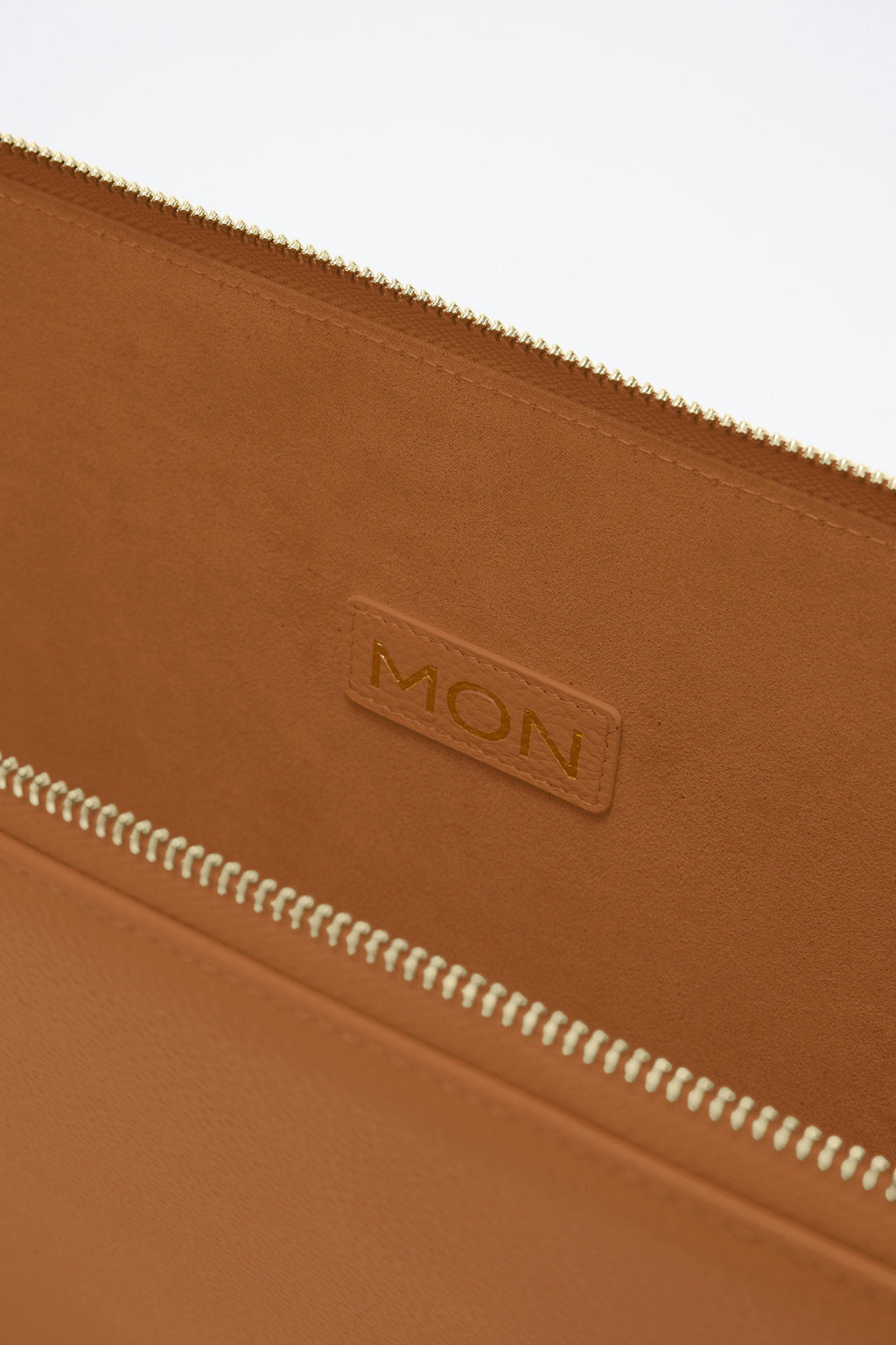 16" Padded Leather Laptop Case | Tan Gold