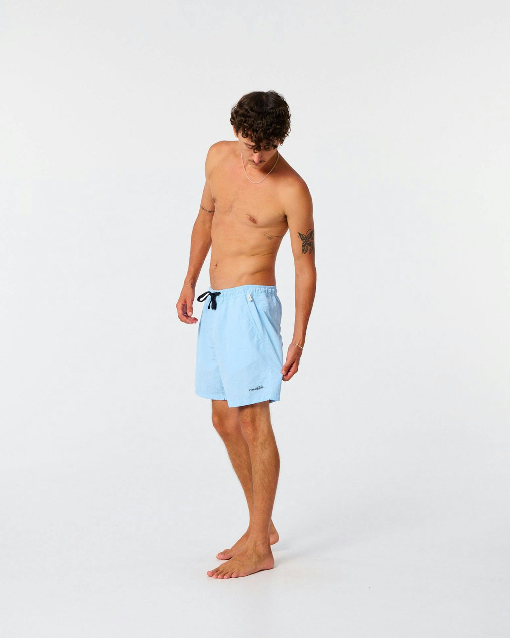 Nucleus 16" Trunk - Powder Blue
